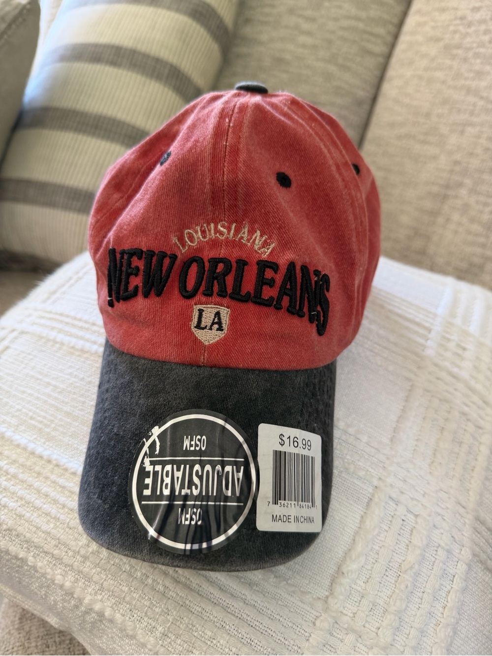 Louisiana New Orleans baseball cap. Adjustable OSFM